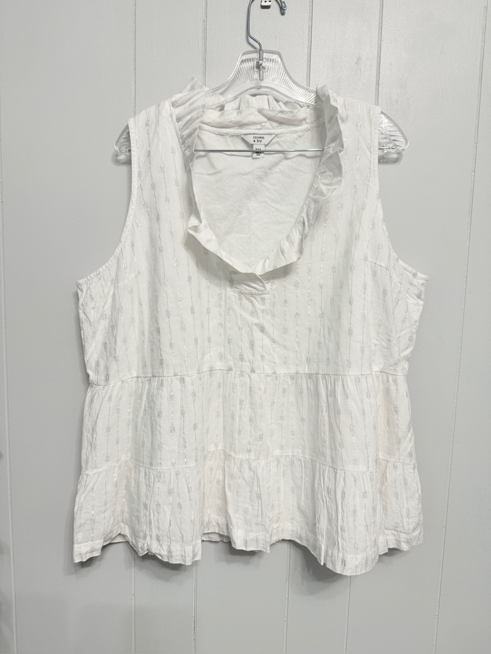 #19) crown & ivy White Ruffled V-Neck Peplum Tank